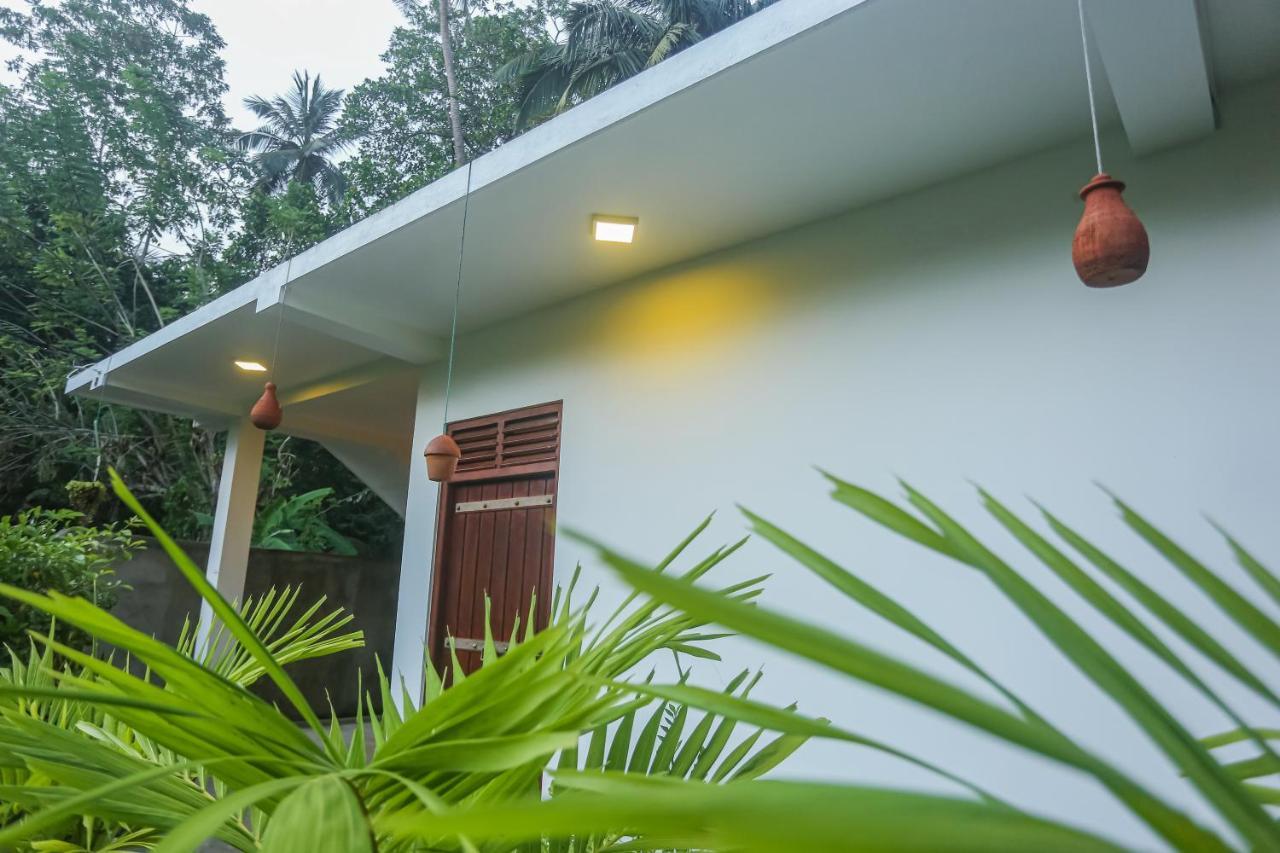 Saku Residence أونا واتونا المظهر الخارجي الصورة