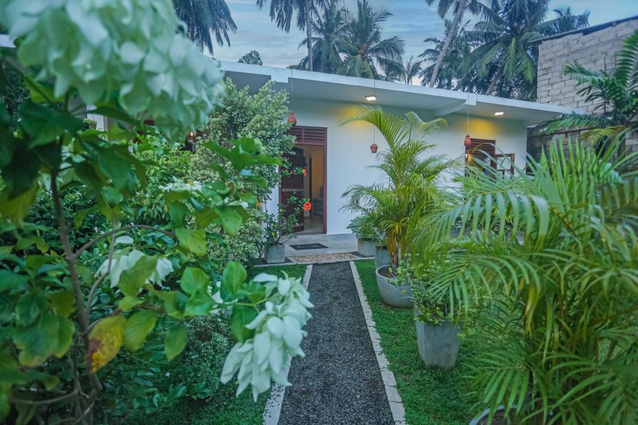 Saku Residence أونا واتونا المظهر الخارجي الصورة