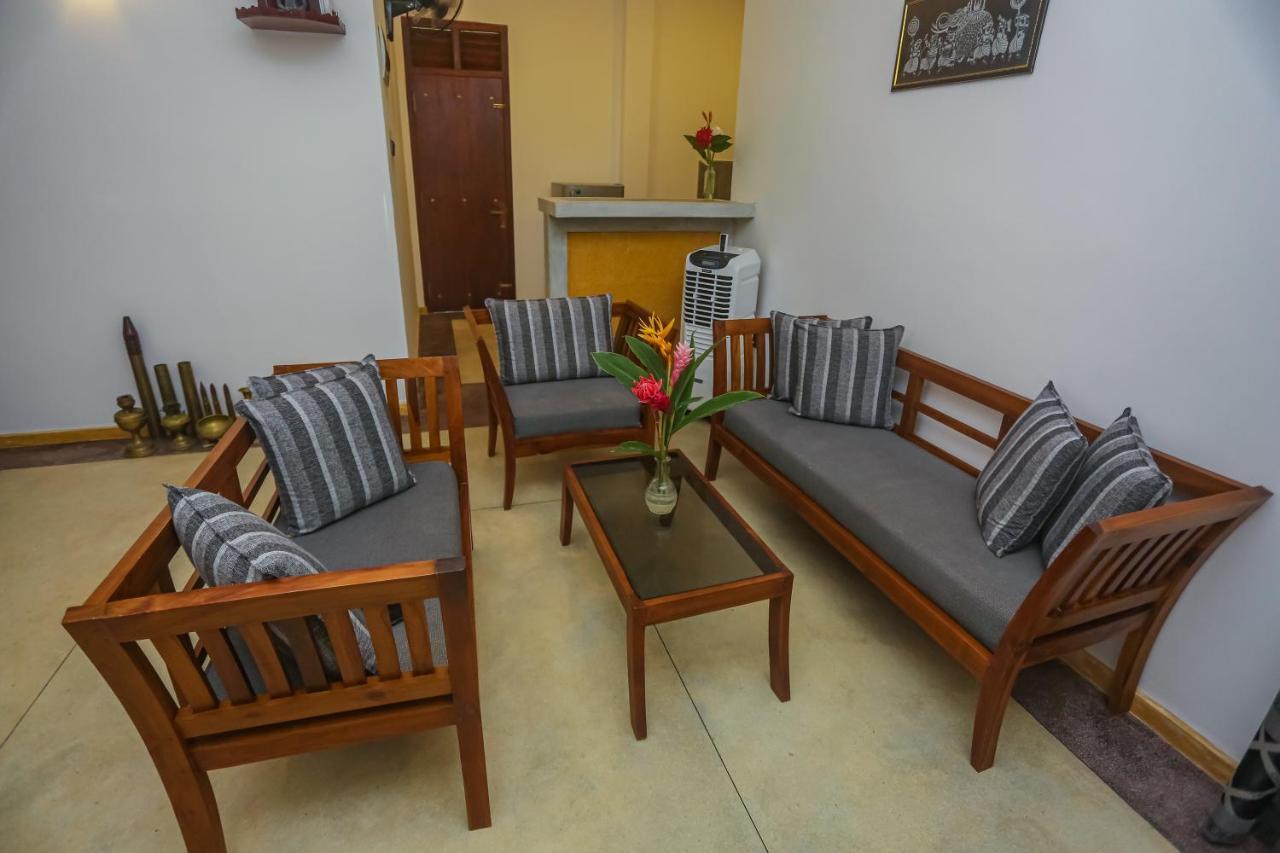 Saku Residence أونا واتونا المظهر الخارجي الصورة