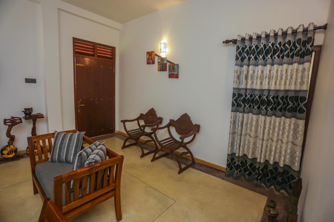 Saku Residence أونا واتونا المظهر الخارجي الصورة