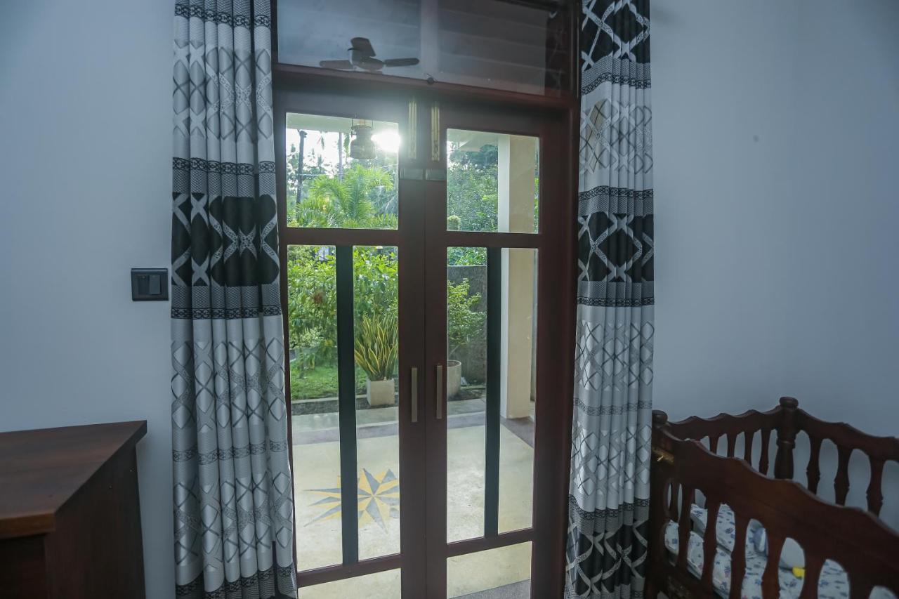 Saku Residence أونا واتونا المظهر الخارجي الصورة