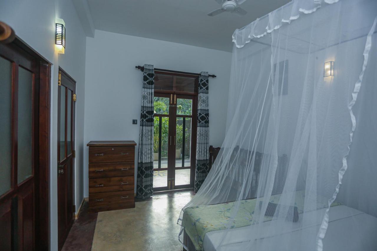 Saku Residence أونا واتونا المظهر الخارجي الصورة