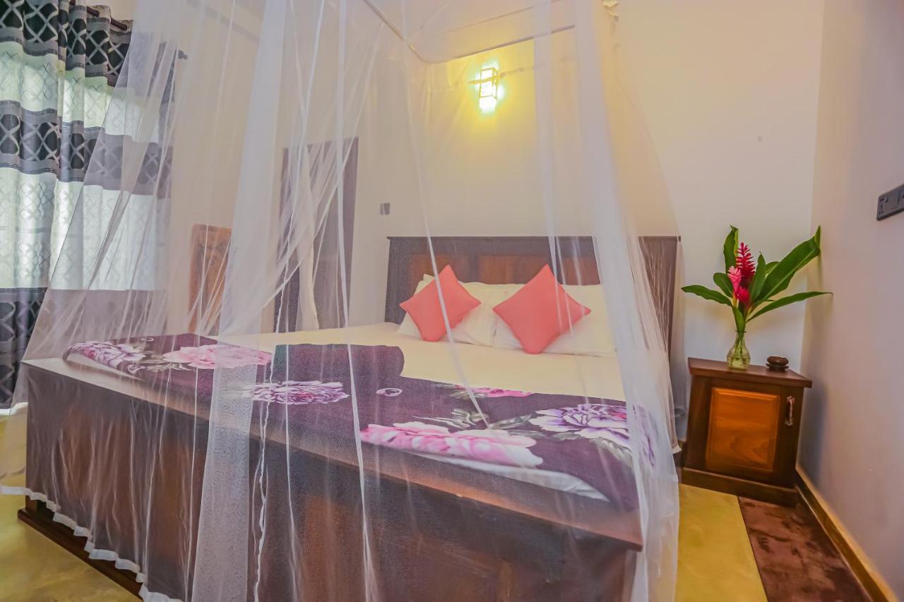 Saku Residence أونا واتونا المظهر الخارجي الصورة