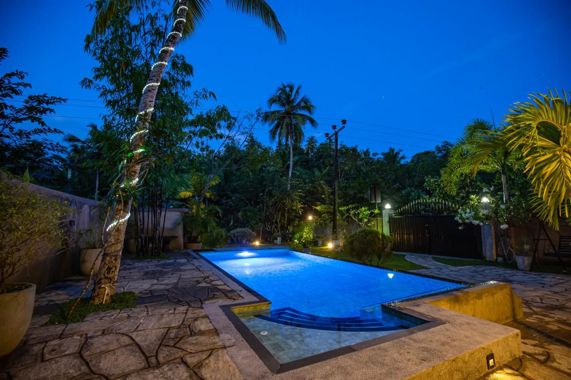 Saku Residence أونا واتونا المظهر الخارجي الصورة